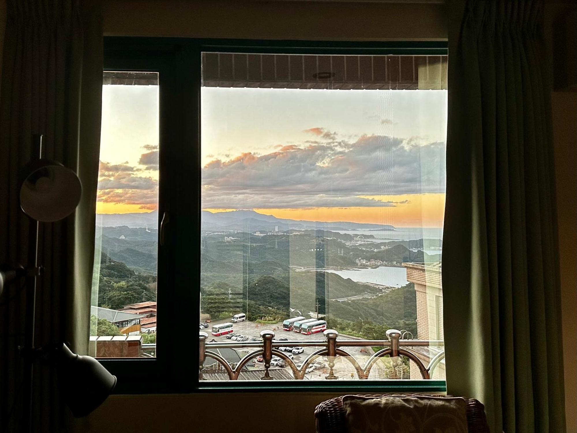 Jing Zhan Jiufen Luaran gambar